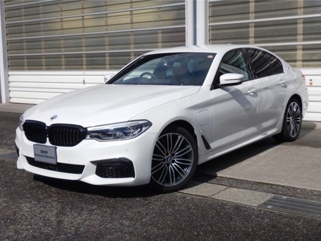 ５シリーズ　セダン(BMW) ５３０ｅ　Ｍスポーツ 中古車画像