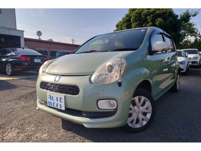 トヨタ パッソ 2010年モデル 1.0 + Hana Cパッケージの価格