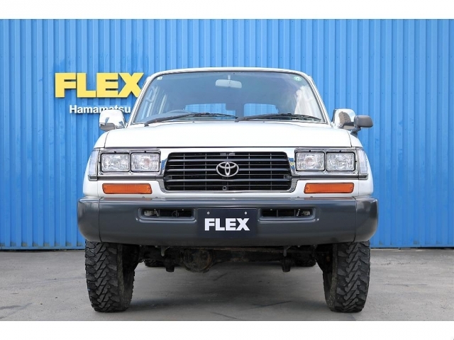 �g���^�}�[�N�̌���^�O�����ƂȂ�܂��I�I