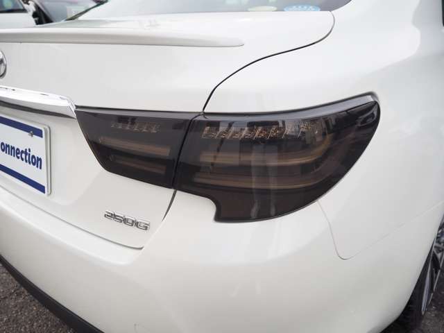 �ЊO�X���[�N�e�[���I������ȃJ�X�^�}�C�Y