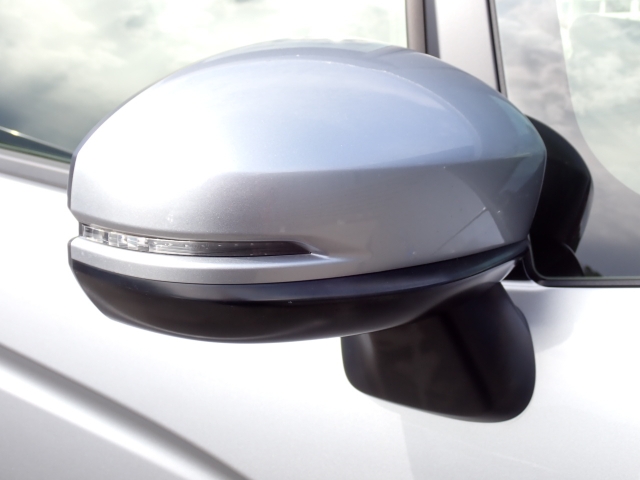 �I���b�N�X�F�蒆�ÎԂ͑S�ԊӒ菑�t���B�������AIS�̌�����S�ԗ��Ɏ��{��1�䂲�Ƃɕ]���_�̂����F�菑�̔��s���s���Ă���܂��B