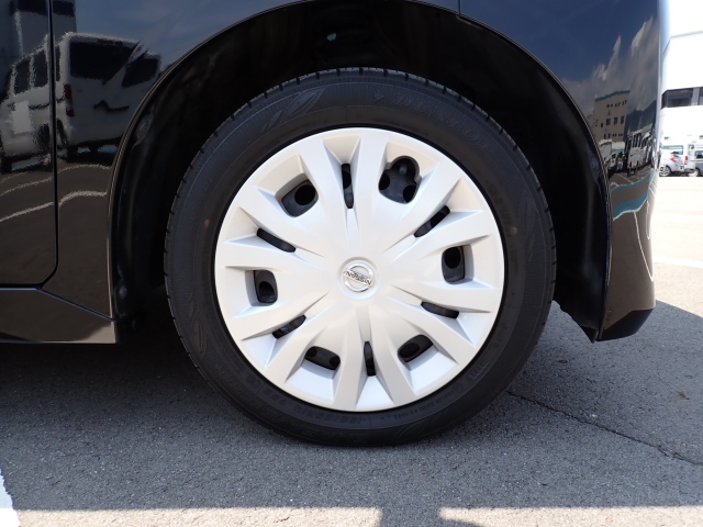 ★純正ホイールキャップ(^^♪★車体の雰囲気と合っているのは純正品ならではですね！