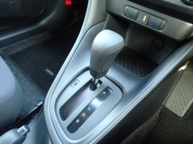 �V�t�g�m�u�̓X�����Ȃ��A���ꂢ�ȏ�Ԃł��B���ł��G��镔�������ꂢ���Ƒ�؂ɏ���Ă������Ƃ�������܂���B