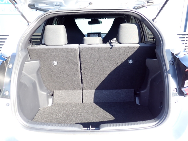 �ʏ펞�̃��P�b�W�X�y�[�X�ł��I�傫�ȊJ���ŉו��̏悹�~�낵���y�ɍs���܂��B