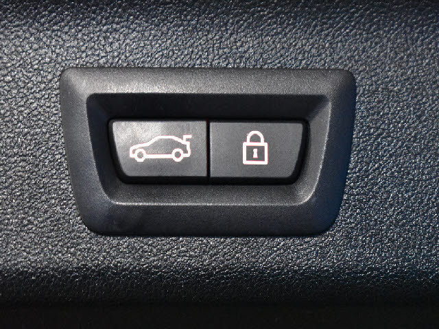 ���Ђł͑S�ԏ[���̖����A�t�^�[�T�[�r�X�t�ł��I�S�Ԗ����Q�N�ۏ؁��N�R��R�N�ԃG���W���I�C�������������|���}�[�����e�i���X�{�H���֓����O�����[�Ԕ�p�����T�[�r�X���B�ڂ����̓z�[���y�[�W���������������B