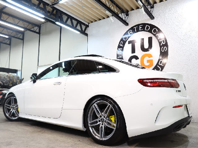 納車後年３回の無料オイル交換＆ポリマーメンテナス無料サービス付き！メンテナンスの基本となるオイル交換も是非ＴＵＣで！