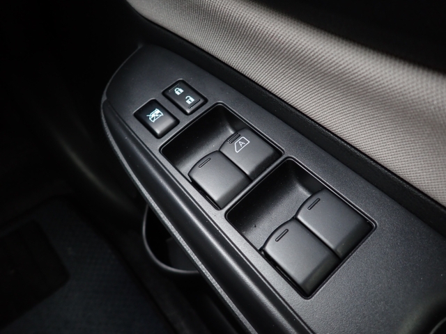 �S�ȃp���[�E�B���h�[�d�l�ł��B