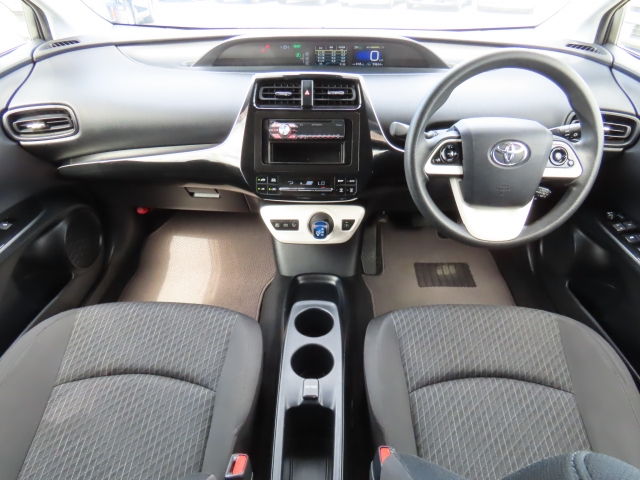 ���O���̐��|�E�K���X�n�{�f�B�R�[�e�B���O��CAR�N���[�j���O���Ǝ҂��{�H�������܂��̂ő�ϐ����B�I���b�N�X�����Ԃł݂͂Ȃ��܂ɉ��K�ȃh���C�u�����񑩁B