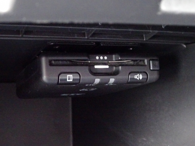 ETC���ڂł��B�L�����H�̗������Œ�Ԃ��鎖�Ȃ��X���[�Y�ɒʉ߂ł��܂��B