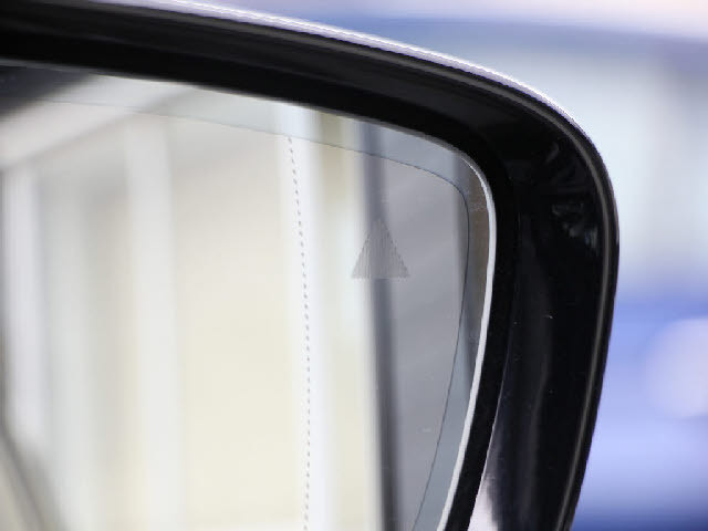 �f�ڈȊO�̉摜�����X�g�o�ɂđ������J���ł��I�����X��������ł����S���čw�����Ă���������悤�ו��܂Ōf�ڂ��Ă���܂��B���X�Ȃ�ł̗͂ǎ��Ȓ��ÎԂ݂̂�̔����Ă���܂��B