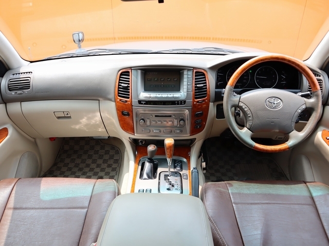 �����N��100�n�͍����������˔����������N���V���[�Y�ł���