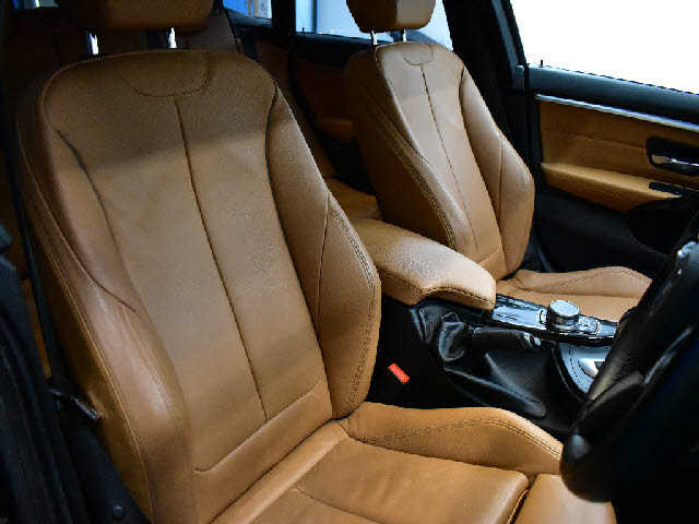 全車店頭にて展示中！お越し頂ければ現車確認が可能です。お気軽にお越しくださいませ。専門スタッフが細かくご説明させて頂きますので輸入車にご不安がある方でも安心です。