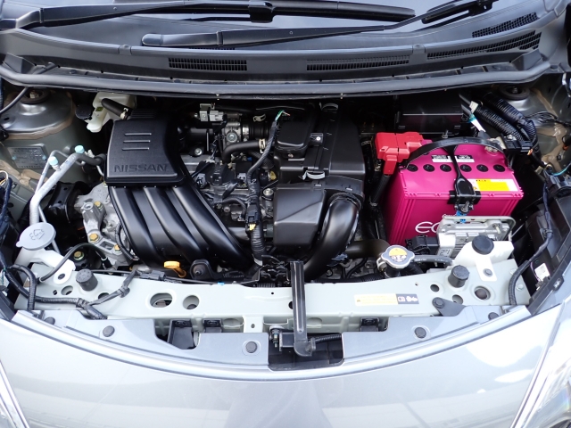 �G���W�����[�������ꂢ�ł���B�@�֋@�\�n���ǍD�ł��B�[�ԑO�ɓ_���������s���܂��B�G���W���I�C���E�I�C���t�B���^�[�E�G�A�R���t�B���^�[�E���C�p�[�S���͕K�������v���܂��B