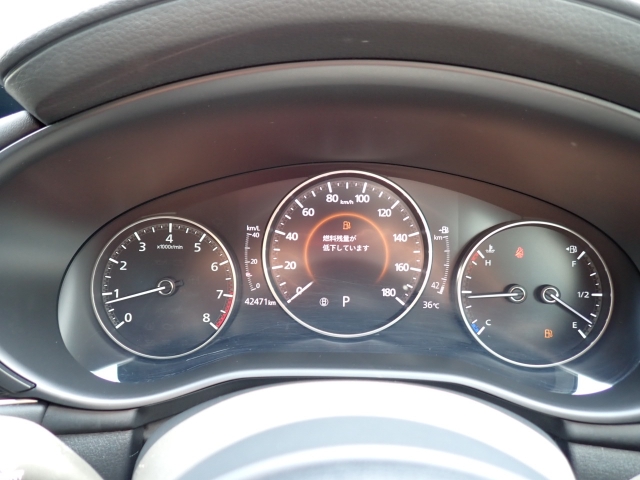 ���[�^�p�l���ɂȂ�܂�