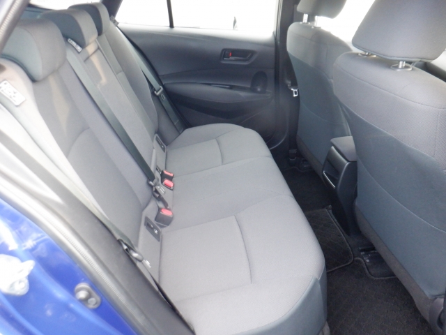 リヤシートも状態良好♪是非一度ご来店いただき、実際に座ってみてくださいね！