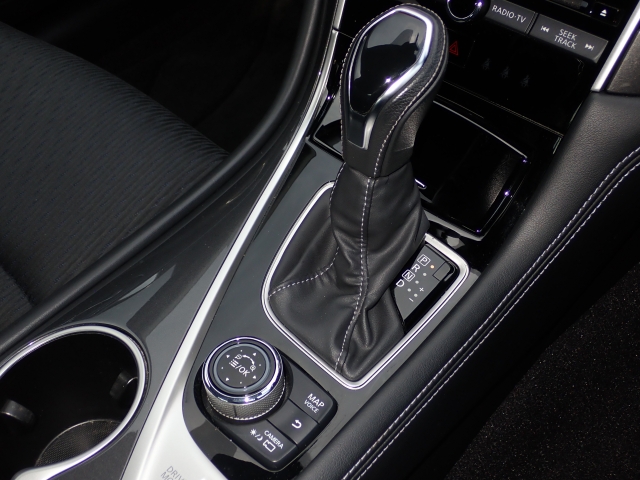 ���Еۏ؂ł͔[�ԓ����瑖�s�����������ŁA���Օi�������S�Ă̕��i���P�N�ԕۏ؂��܂��B�i�����ԗ��Ɋւ��ĉˑ����u�͕ۏؑΏۊO�ƂȂ�܂��j�i�O���Y�Ԃ͋���5,000�q�܂Ŕ��N�ԁj