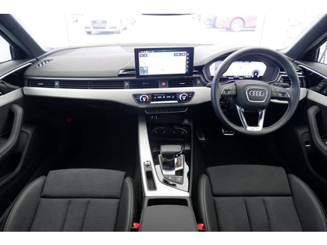 Ａｕｄｉ認定中古車、上質なコンディションを持つクルマだけに与えられる特別な称号です。その厳しい認定基準や点検内容、安心の保証などをご紹介します。