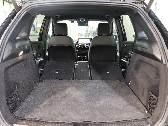 全車無料２年保証付き販売！！安心のアフターサービスでベンツライフをお愉しみ下さいませ。