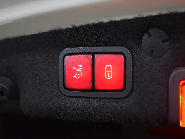 �S�ԓX���ɂēW�����I���z��������Ό��Ԋm�F���\�ł��B���C�y�ɂ��z�����������܂��B���X�^�b�t���ׂ��������������Ē����܂��̂ŗA���Ԃɂ��s����������ł����S�ł��B