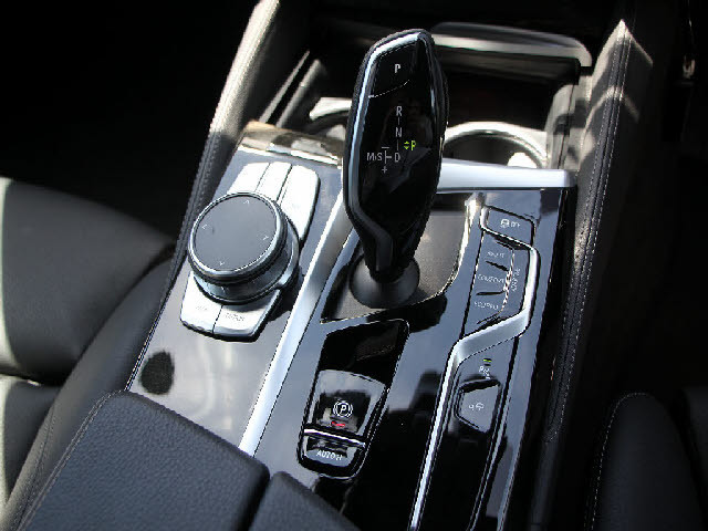 �f�ڈȊO�̉摜�����X�g�o�ɂđ������J���ł��I�����X��������ł����S���čw�����Ă���������悤�ו��܂Ōf�ڂ��Ă���܂��B���X�Ȃ�ł̗͂ǎ��Ȓ��ÎԂ݂̂�̔����Ă���܂��B