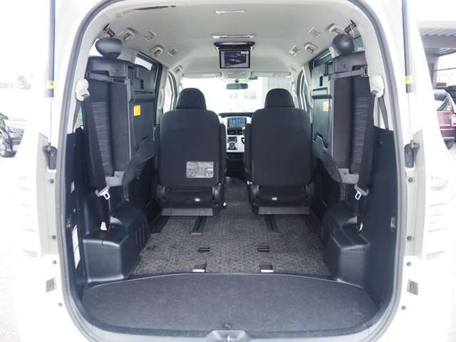 ���R��ڃV�[�g�����[����ƍL�X�ȉ׎��ɂ�