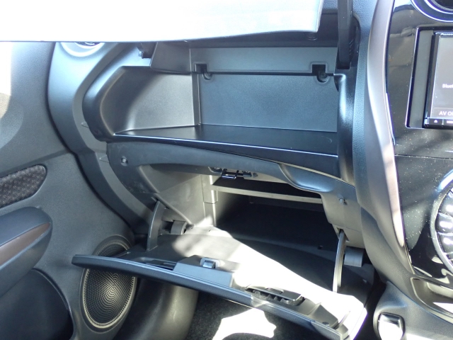 ���[�����Ղ�O���[�u�{�b�N�X�B