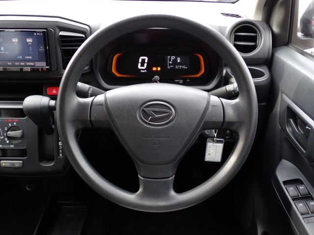 ���S���Ă���蒸���钆�ÎԂ�ڎw���ăI���b�N�X�F�蒆�ÎԂł͌��i�Ȋ�ɂ����ď��i�����I���Ă���܂��I