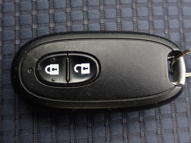 ���Ƃ��Ă��֗��ȃX�}�[�g�L�[�V�X�e���������g�т��邾���Ńh�A���̎{���E�J���E�G���W���n�����\�ȃX�}�[�g�L�[�V�X�e��(^^��Z�L�����e�B�ʂł����S�ł��I