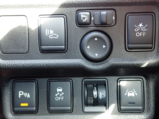 �����h�~�@�\�A�Փˉ���y���u���[�L�t���ŁA�����S�Ƀh���C�u�����y���݂��������܂���