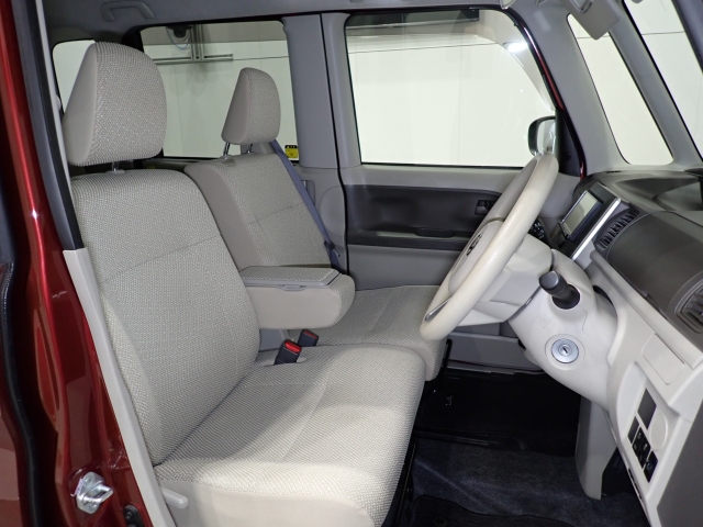 �t�����g�V�[�g����ԗǍD�ł���B�傫�ȉ�����Ȃ��A����S�n�������ł���B