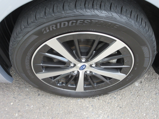 ���O�^�C��