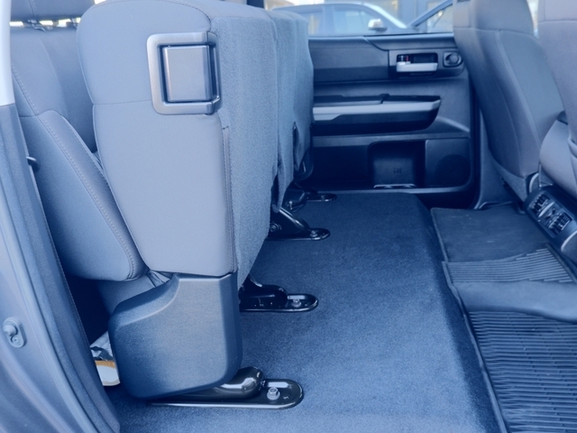 �㕔���Ȃ̓`�b�v�A�b�v�V�[�g�Ȃ̂Ŏԓ��ɉו���ςݍ��ނ��Ƃ��ł���?