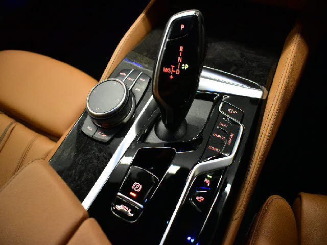 �s���ő勉�̑�^�W����I�X�ɃK���[�W�����I���X������ł��镝�L�����C���i�b�v�I����]�̎Ԏ킪�Ȃ��ꍇ�����C�y�ɂ��\���t���������B���Ѓl�b�g���[�N�ł���]�̎ԗ���T���ĎQ��܂��B