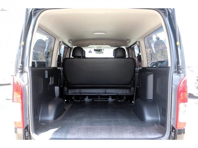 �A�E�g�h�A���炨�d���܂ŕ��L�����g�������܂���