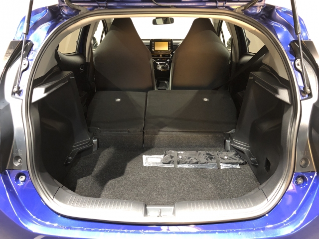 �A�����W����Ō䗗�̂悤�ȍL��ȃX�y�[�X���o���v���܂��I�L�߂̊J���������Ƃ��Ă���܂��̂ő傫�ȉו����ȒP�ɐςݍ��߂܂��I�g������̗ǂ����Q�b�W�X�y�[�X�ł��I