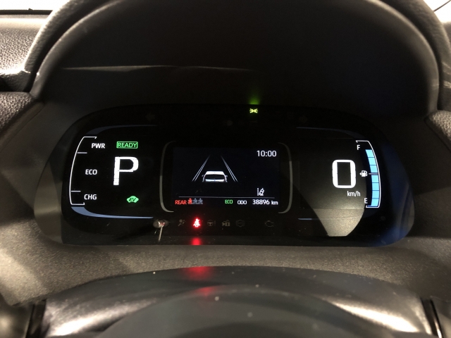 �l�X�ȏ�񂪕\������郁�[�^�[�p�l���͎��F���ƃf�U�C�����𗼗��������f�G�ȃf�U�C���ł��I