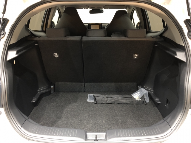 �㕔�g�����N�X�y�[�X���L��ł��B�����L�������łȂ��ύڐ��ɂ��D�ꂽ�`��łƂĂ��g���₷���I�y���͂ŊJ�\�Ȃ̂������b�g�ł��I