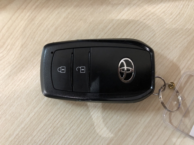 �g�т��邾���Ńh�A���̎{���E�J���E�G���W���n�����\�ȃX�}�[�g�L�[�V�X�e���𑕔����Ă���܂��B�֗����̃V�X�e���͈�x�g���Ǝ�����܂���B�Z�L�����e�B�ʂł����S�ł��B