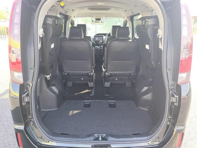 シートアレンジ次第で室内空間が広々！