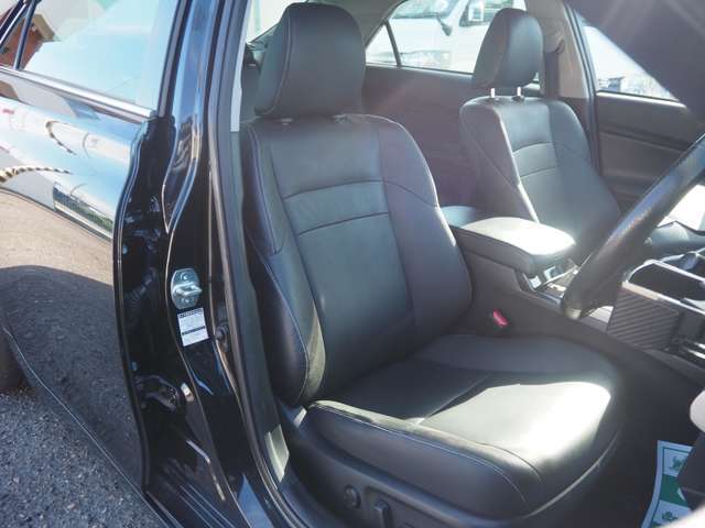 ☆ブラックレザーシート！内装ルームクリー