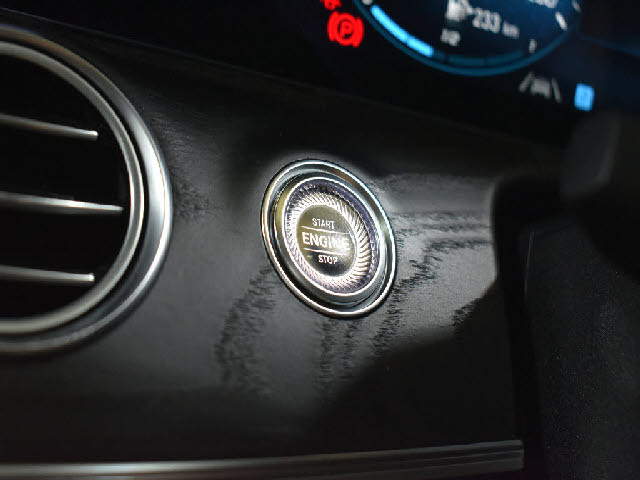 ���X�Ȃ�ł͂̔[�ԑO���������{�I��p�e�X�^�[�������I���o��ɂ��܂��Ă͂��C�y�ɂ��⍇���������B�[�Ԍ�̎Ԍ��E�_���E���E�h���X�A�b�v�Ȃǂ����Ђ��q�l���ʉ��i�ɂĂ��ē������Ē����܂��B������Ԋ����I