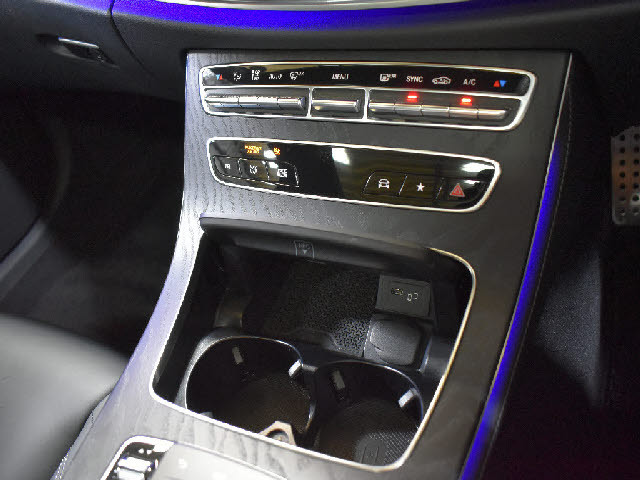 �f�ڈȊO�̉摜�����X�g�o�ɂđ������J���ł��I�����X��������ł����S���čw�����Ă���������悤�ו��܂Ōf�ڂ��Ă���܂��B���X�Ȃ�ł̗͂ǎ��Ȓ��ÎԂ݂̂�̔����Ă���܂��B