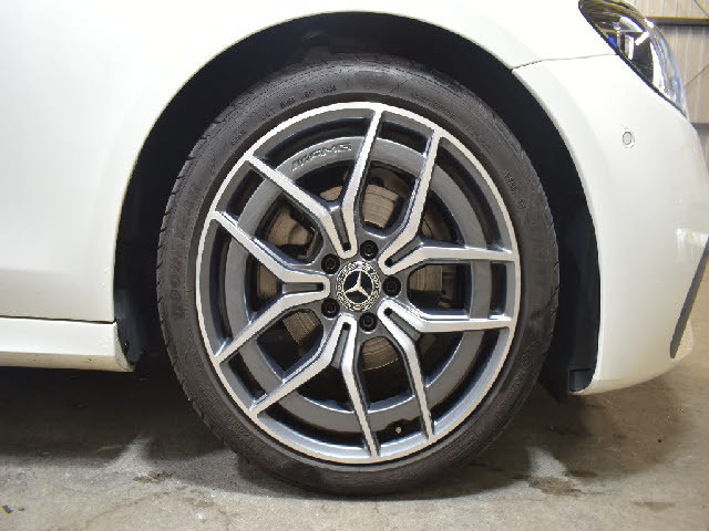 �S�ԓX���ɂēW�����I���z��������Ό��Ԋm�F���\�ł��B���C�y�ɂ��z�����������܂��B���X�^�b�t���ׂ��������������Ē����܂��̂ŗA���Ԃɂ��s����������ł����S�ł��B