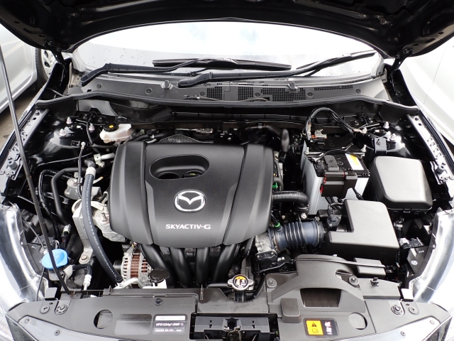 �G���W�����[�������ꂢ�ł���B�@�֋@�\�n���ǍD�ł��B�[�ԑO�ɓ_���������s���܂��B�G���W���I�C���E�I�C���t�B���^�[�E�G�A�R���t�B���^�[�E���C�p�[�S���͕K�������v���܂�