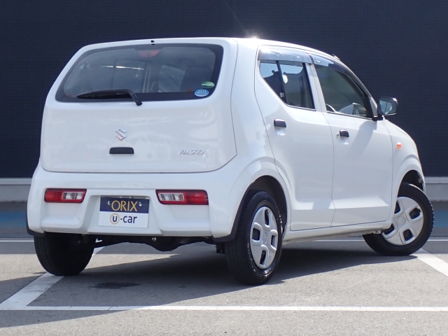 �I���b�N�X�F�蒆�ÎԂ͌��I�����㎿�Ȏ��q�݂̂����͂��v���܂��B�S�ԂɃv���̐E�l�ɂ��O�ꂵ�����O���̐��|�A�����グ�A�R�[�e�B���O�������{���Ă���܂��B