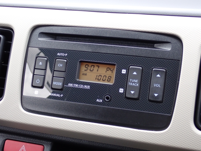 �I�[�f�B�I�����ł��B�I�v�V�����Ńi�r�ւ̌������Ή��\�ł��B