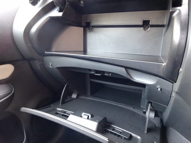 �O���[�{�b�N�X���㉺�Ɏ��[�o�b�`����