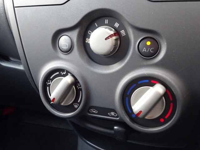 �G�A�R������