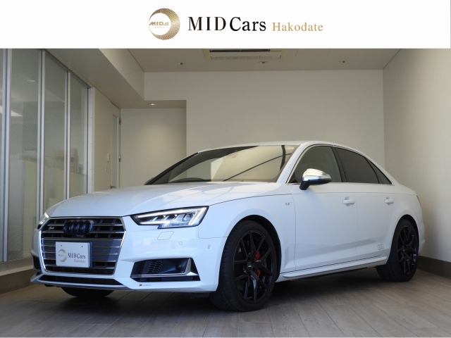 Ｓ４(アウディ) ベースグレード 中古車画像