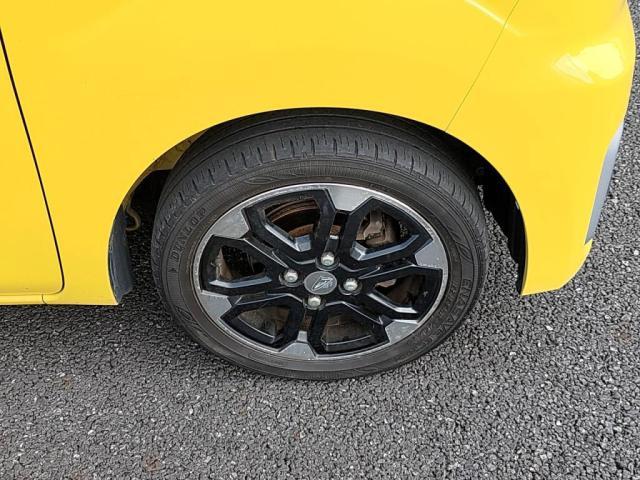 タイヤサイズ　１６５／５５　１５！